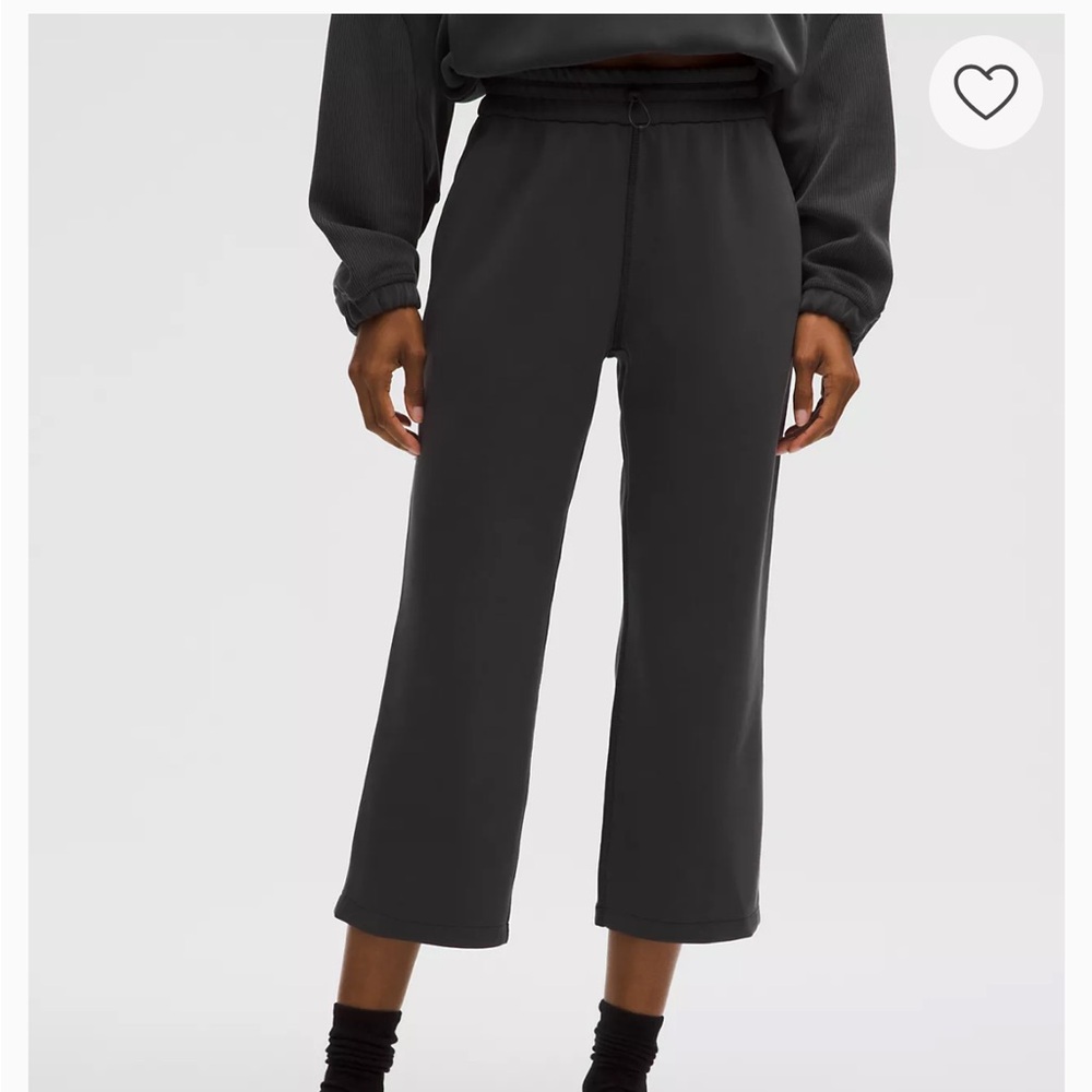 Softstreme High-Rise Straight-Leg Cropped Pant Size 6 - Picture 2 of 6